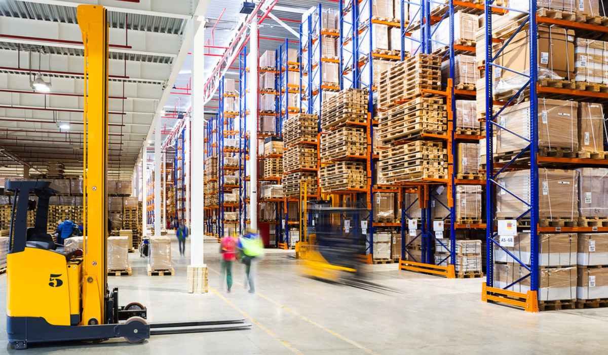Logistics & Distribution